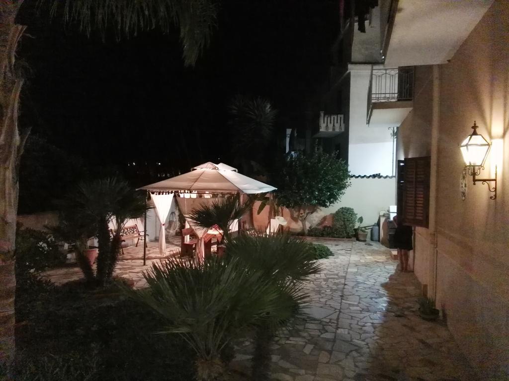 Villalba Castellammare del Golfo Exterior foto