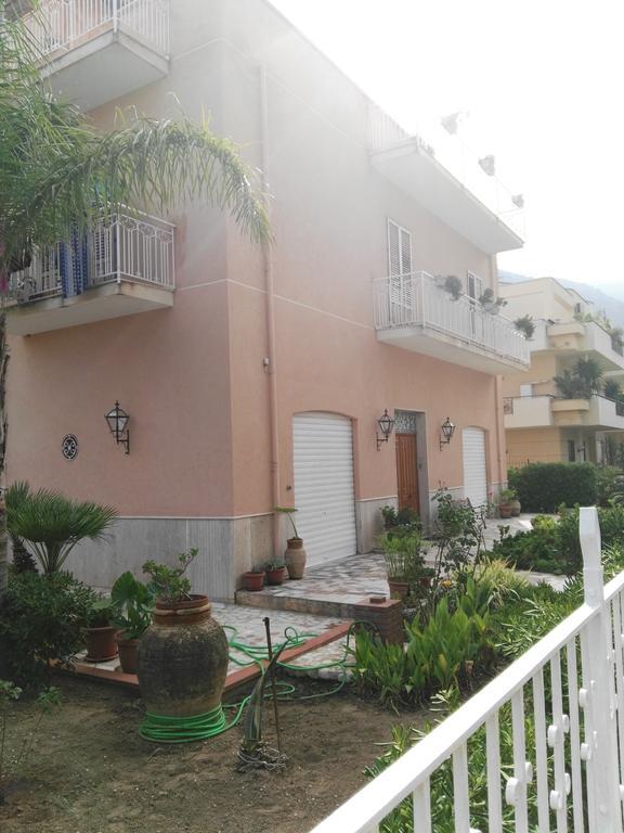 Villalba Castellammare del Golfo Exterior foto