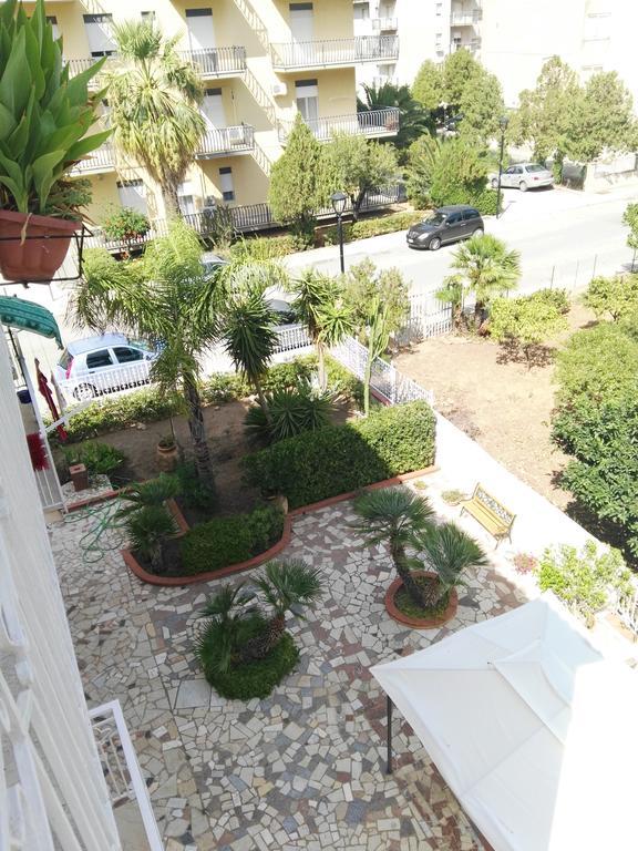 Villalba Castellammare del Golfo Exterior foto